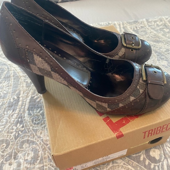 Tribeca by Kenneth Cole argyle chocolate brown heels with buckle size 10 LKC - Picture 3 of 7